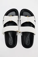 CONTRASTING FLAT SANDALS