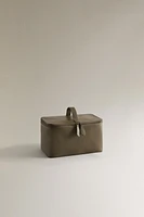 LARGE LEATHER TOILETRY BAG