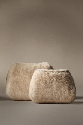 SMALL FAUX FUR MAKEUP BAG