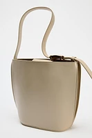 MINIMALIST BUCKET HANDBAG