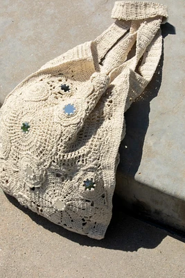 WOVEN SHOPPER BAG