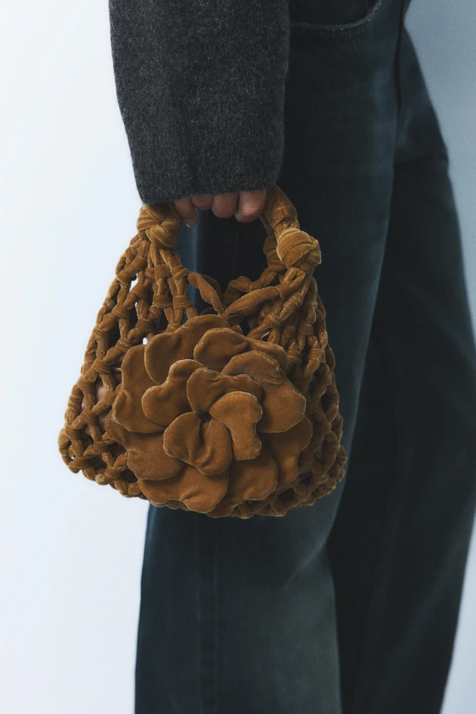 VELVET FLOWER MINI BUCKET BAG