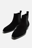 POINTED TOE LEATHER CHELSEA BOOTS