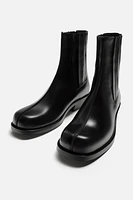 LEATHER CHELSEA BOOTS X NANUSHKA