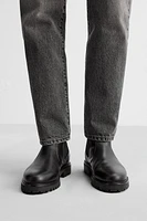 LEATHER CHELSEA BOOTS