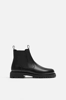 LEATHER CHELSEA BOOTS