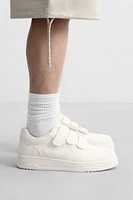 STRAP SNEAKERS