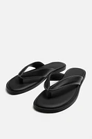 LEATHER SANDALS WITH TOPSTITCHING