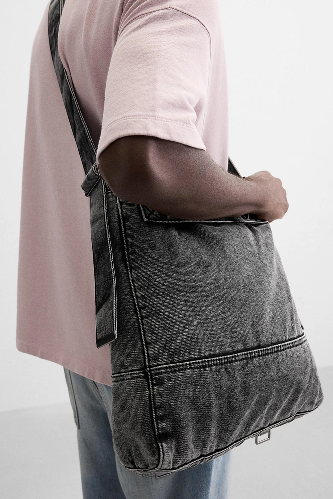 DISTRESSED EFFECT DENIM BAG