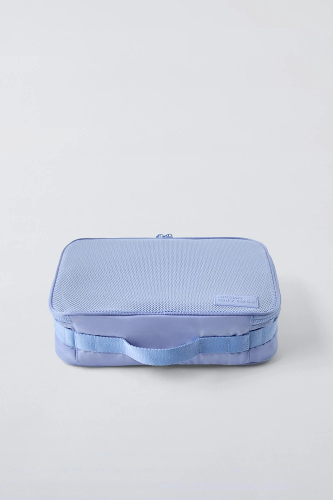 MESH GYM TOILETRY BAG