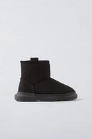 PULL TAB ANKLE BOOTS