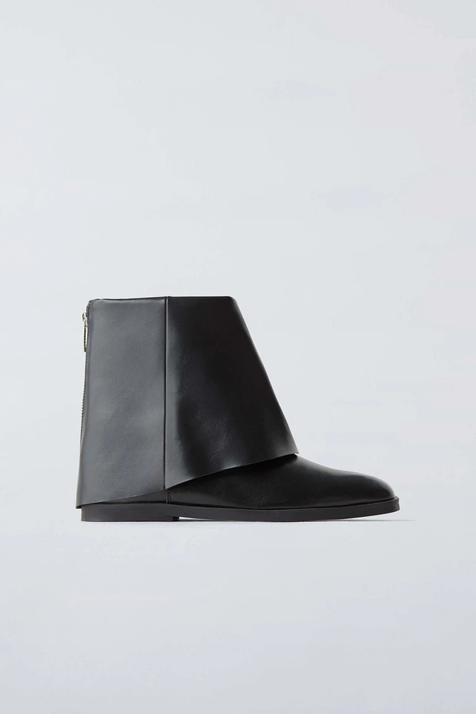 GAITER ANKLE BOOTS