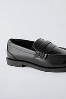 CLASSIC LOAFERS