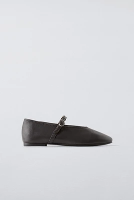 LEATHER BALLET FLATS