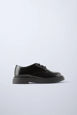 MINIMAL DRESS SHOE