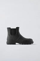 ELASTICATED RAIN BOOTS