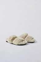 FAUX FUR BUCKLED SLIPPERS