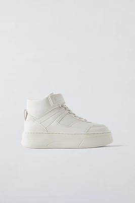 PLATFORM HIGH TOP SNEAKERS