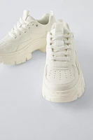 CHUNKY SOLED SNEAKERS