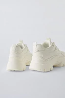 CHUNKY SOLED SNEAKERS