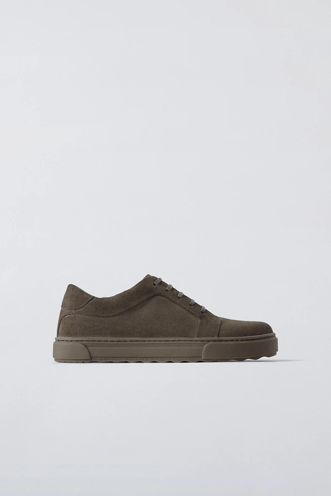 SUEDE SNEAKERS