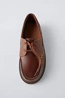 LEATHER BOAT SHOES