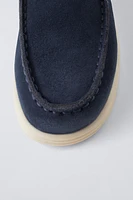 SUEDE BOAT SHOES