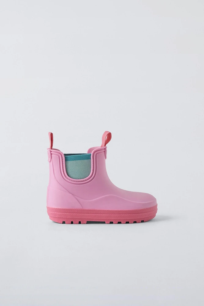 RAINBOOTS