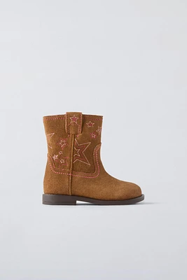 EMBROIDERED LEATHER BOOTS