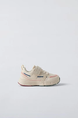 MULTICOLORED SNEAKERS
