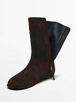 Flat split suede ankle boots