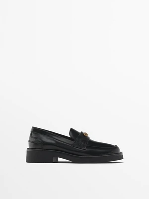 Loafers with metal detail