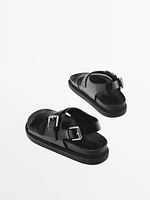 Flat slider sandals with buckles