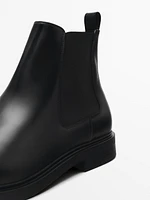 Nappa chelsea ankle boots with side gores