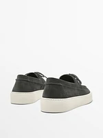 Split suede deck shoes