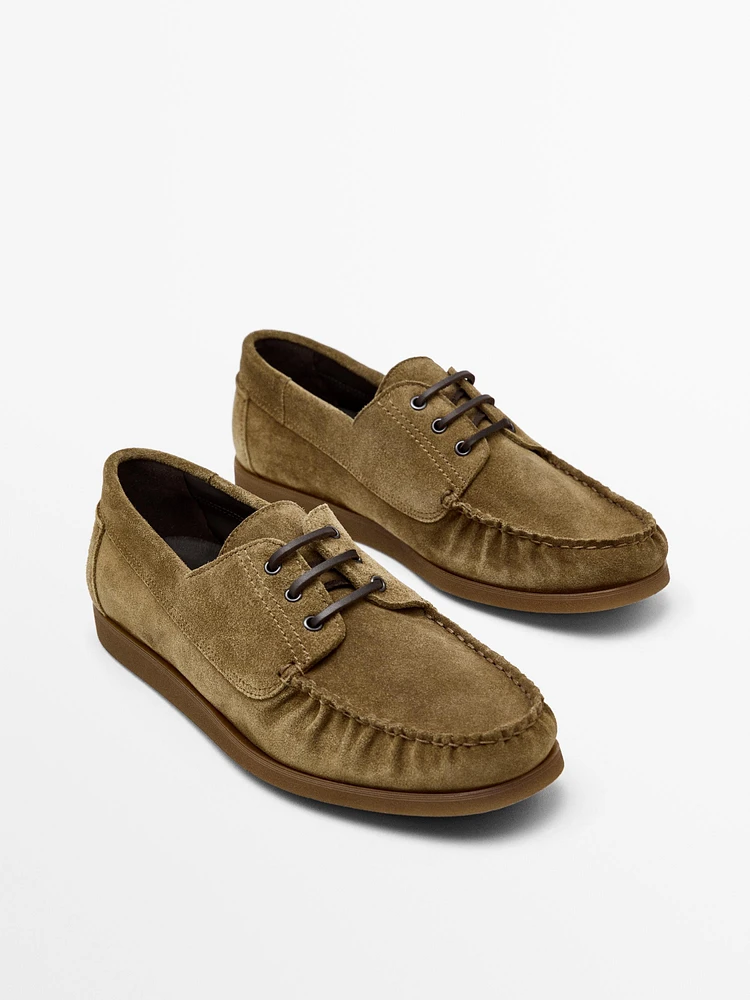 Soft split leather deck shoes