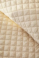 QUILTED DIAMOND QUILT