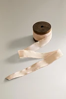 CHRISTMAS SILKY FEEL GIFT WRAPPING RIBBON