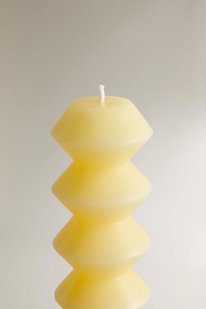 NANUSHKA GEOMETRIC CANDLE