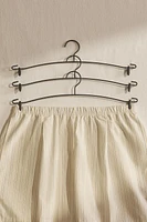 METAL HANGER WITH CLIPS (SET OF 3)