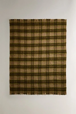 PLAID CHENILLE BLANKET