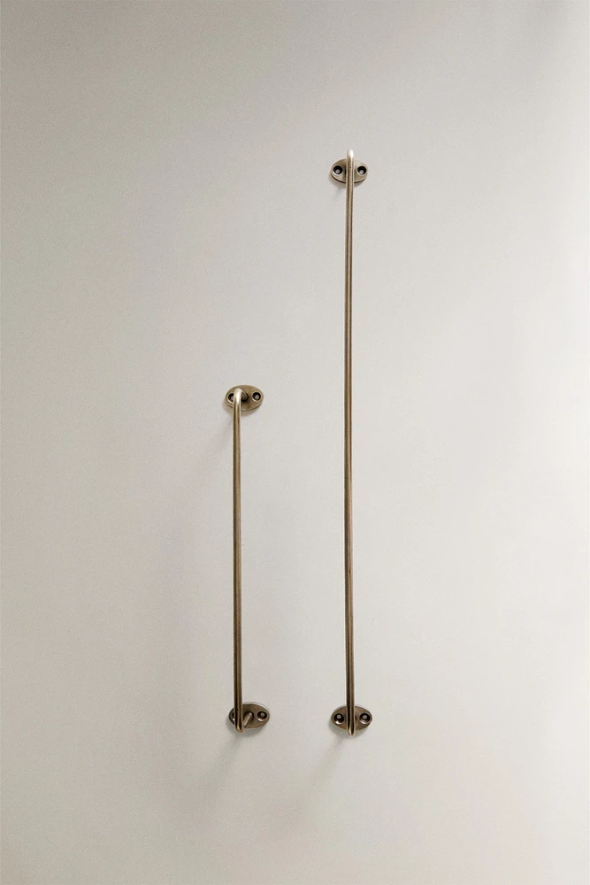 METAL BATHROOM TOWEL RACK