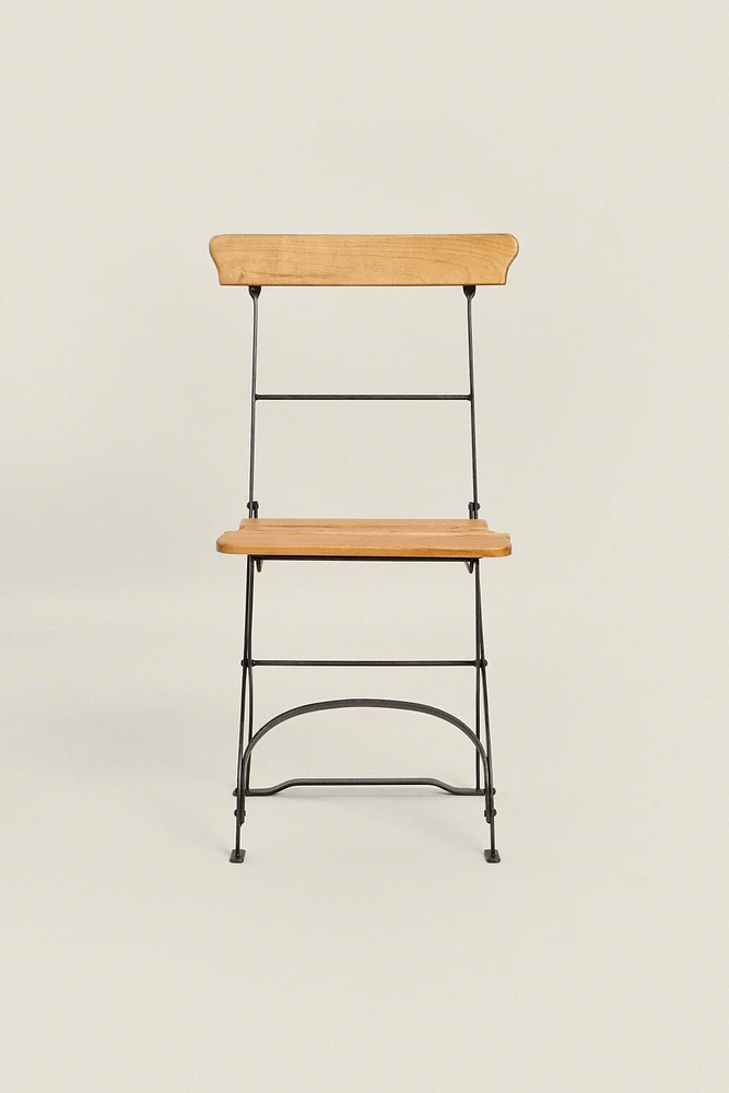 WOODEN AND METAL FOLDING CHAIR