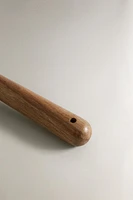 COCONUT FIBER BRUSH WITH WOODEN HANDLE