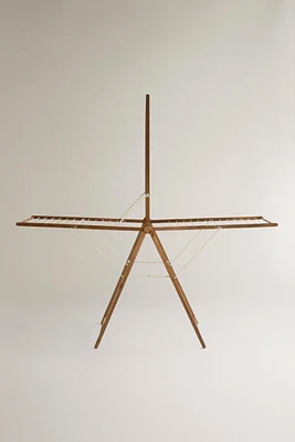 VERTICAL METAL AND WOODEN CLOTHES HORSE