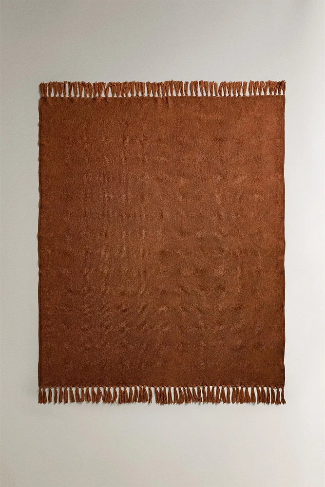 BROWN KNIT BLANKET