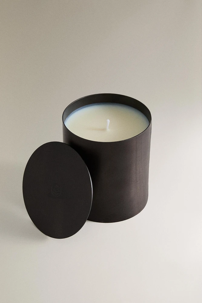 (300 G) SIGNATURE COLLECTION II SCENTED CANDLE