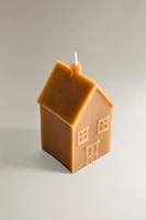 HOUSE-SHAPED SALTED CARAMEL SCENTED CANDLE