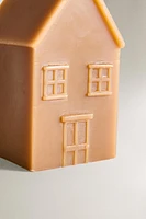 HOUSE-SHAPED SALTED CARAMEL SCENTED CANDLE