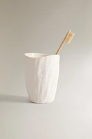 CERAMIC TEXTURED TOOTHBRUSH CUP